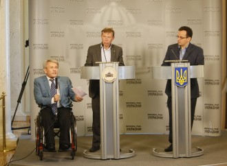 «Батьківщина» закликає депутатів підтримати законопроект щодо відновлення пільг на проїзд для інвалідів
