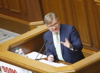 Григорій Немиря: Електронні звернення та петиції – це розширення демократичних прав українців