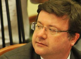 Андрій Павловський: Яценюк круто підвищив собі зарплату