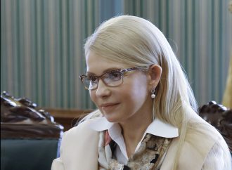 Юлія Тимошенко подякувала Ангелі Меркель за самовідданий захист України