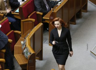 Альона Шкрум: Скоротити чиновників на 10% чи 10% популізму?