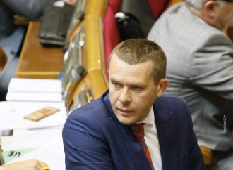 Іван Крулько: Президент має відповідати за обороноздатність країни, а не відкривати ФАПи і зупинки громадського транспорту