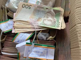 У Черкасах «Батьківщина» виявила тіньовий офіс з підкупу виборців