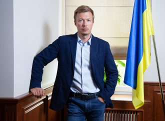 Андрій Ніколаєнко: Треба вести реальні переговори по Донбасу, а не телемости з Кремлем