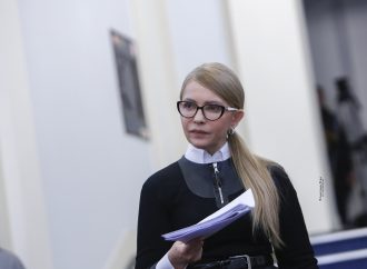 Юлія Тимошенко: Маємо всі підстави проводити референдум вже зараз і зупиняти розпродаж землі