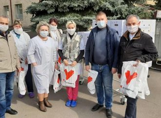 Великдень у період коронавірусу: «Батьківщинівці» подбали, щоб свято відбулось у незаможних родинах