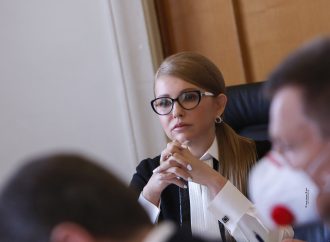 Юлія Тимошенко: Сьогодні потрібно посилювати соціальний захист, а не відбирати в людей гарантовану законом допомогу