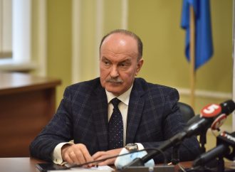Михайло Цимбалюк: Українські лікарі благають про допомогу у влади