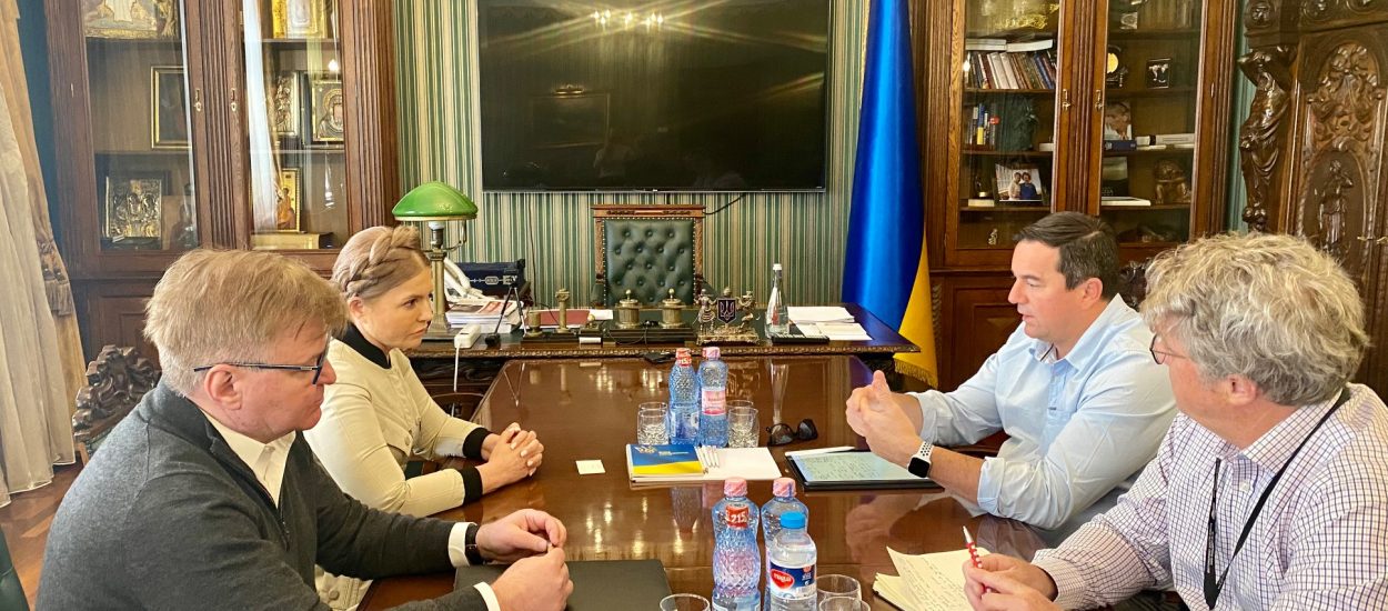 Юлія Тимошенко зустрілася з лідером опозиції ПАР