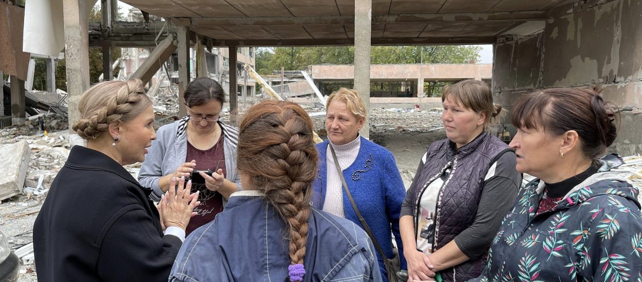 Юлія Тимошенко: Відновлення закладів освіти має стати пріоритетом для України