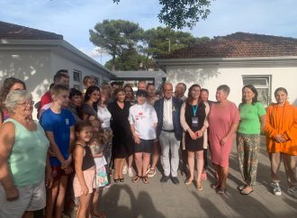 Юлія  Тимошенко відвідала українських біженців у Португалії